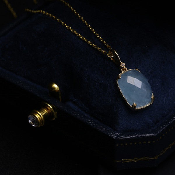 9K SOLID GOLD AQUAMARINE PENDANT