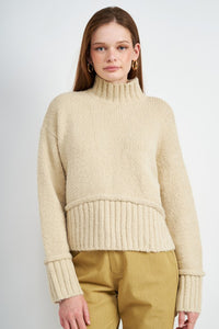 TURTLE NECK BODY SWEATER