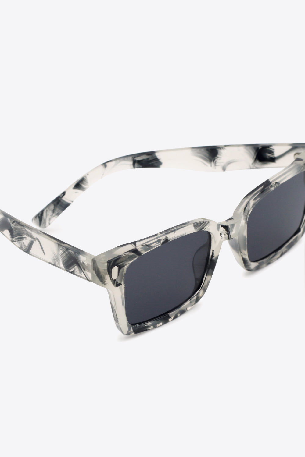 Sunny Square Sunglasses